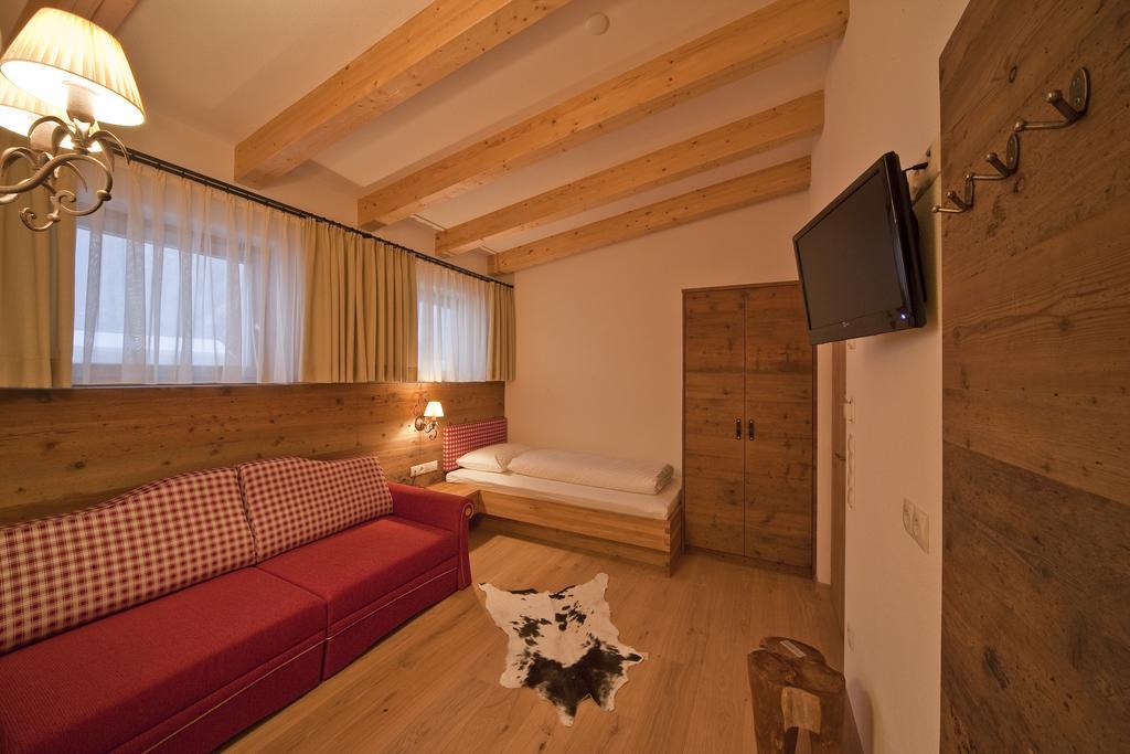 Hotel Foestlerhof Villa Ottone Esterno foto